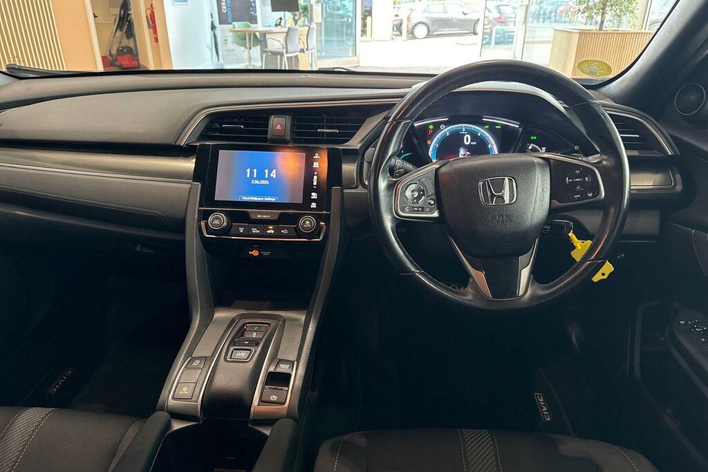Honda Civic 1.5 Vtec Turbo Sport White #45