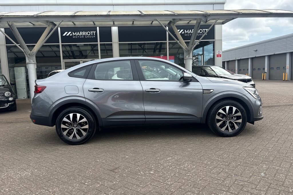 Renault Arkana 1.6 E-tech Full Hybrid 145 Engineered Black #39