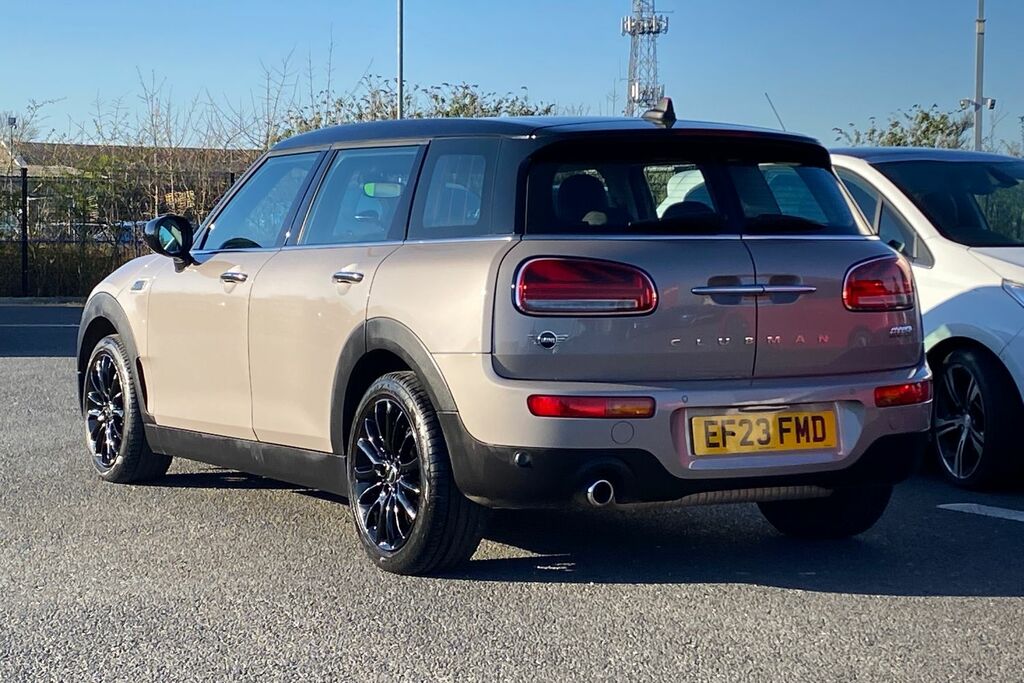 Mini Clubman 2.0 Cooper S Sport 6Dr White #43