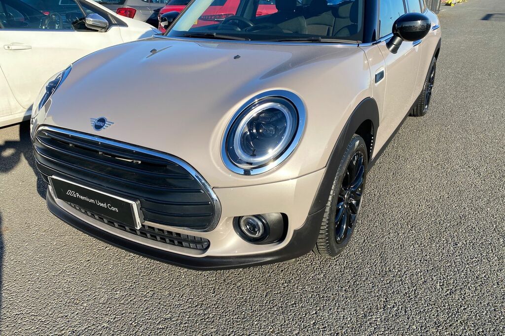 Mini Clubman 2.0 Cooper S Sport 6Dr White #31