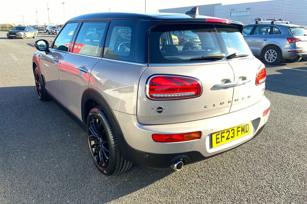 Mini Clubman 2.0 Cooper S Sport 6Dr White #32