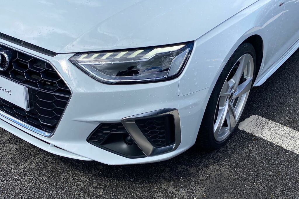 Audi A4 Avant Estate Grey #31