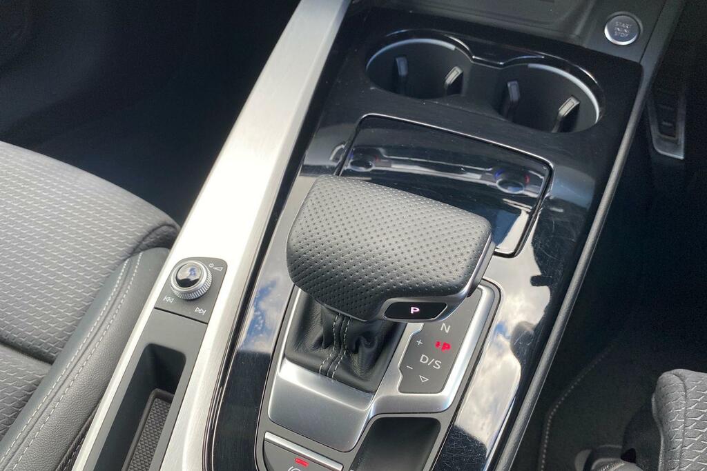 Audi A4 Avant Estate Grey #16