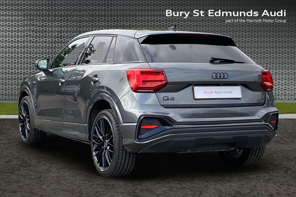 Audi Q2 1.5 Tfsi Cod 35 Black Edition Suv S Tro AX74FFS Grey #3