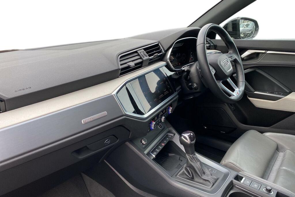 Audi Q3 1.5 Tfsi Cod 35 Vorsprung Sportback S T Grey #2