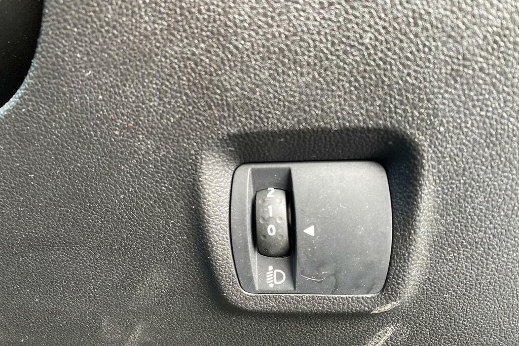 Dacia Sandero 0.9 Tce Essential Black #36