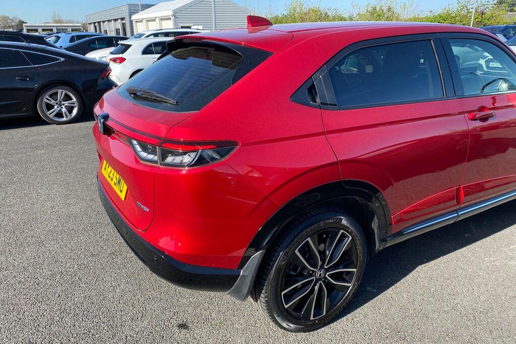 Honda Hr-V Advance White #33