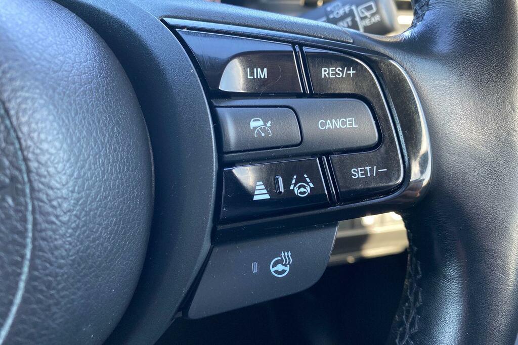 Honda Hr-V Advance White #15