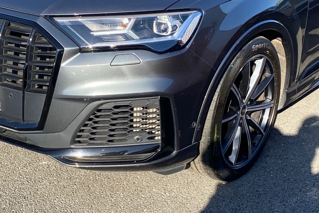 Audi Q7 Suv Grey #29
