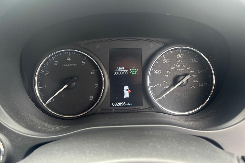 Mitsubishi Outlander 4 Grey #46