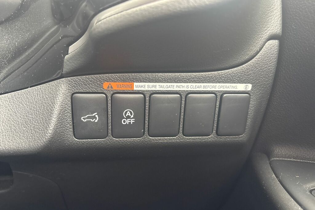 Mitsubishi Outlander 4 Grey #25