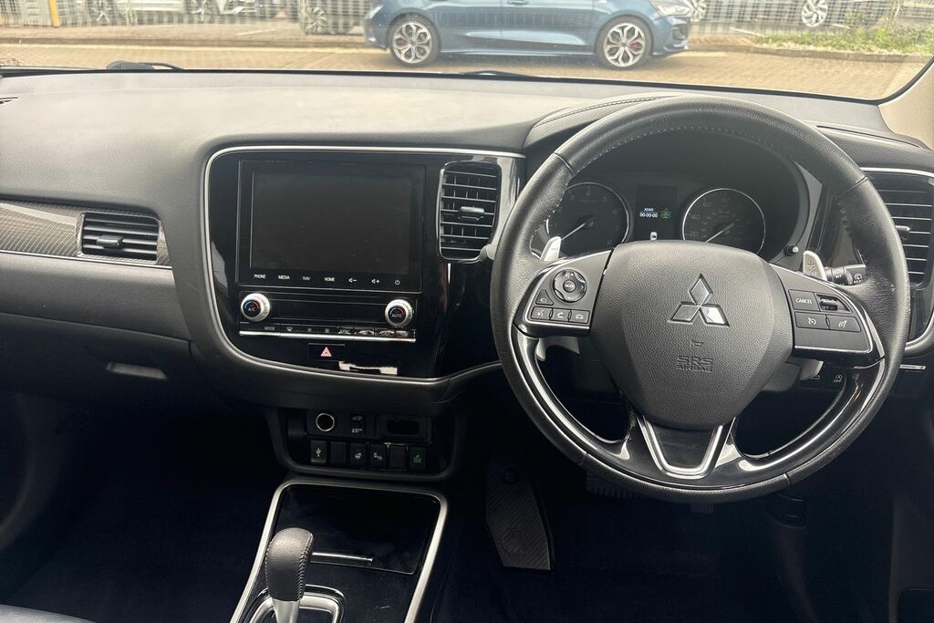 Mitsubishi Outlander 4 Grey #45