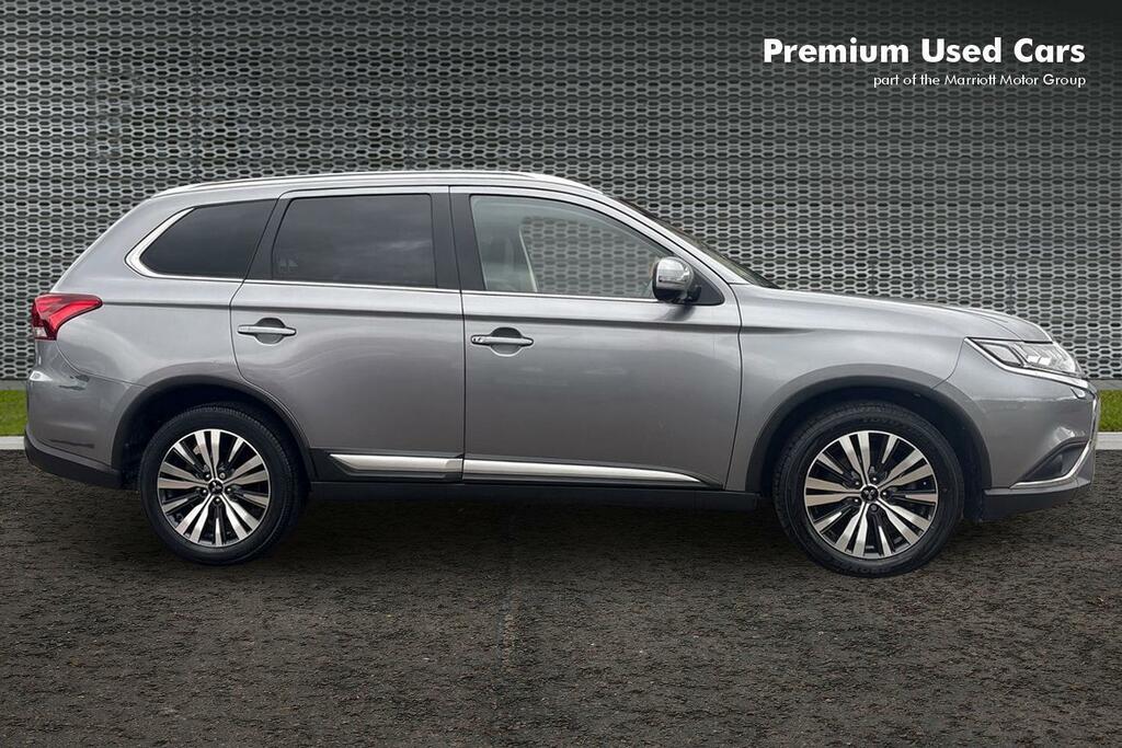 Mitsubishi Outlander 4 Grey #4