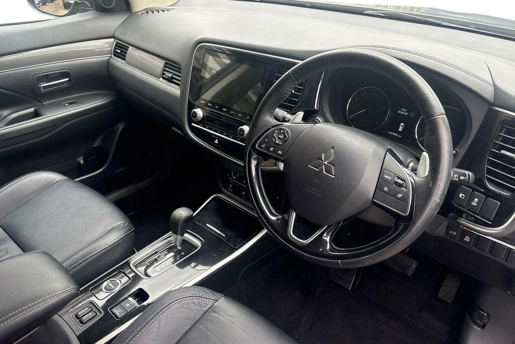 Mitsubishi Outlander 4 Grey #6