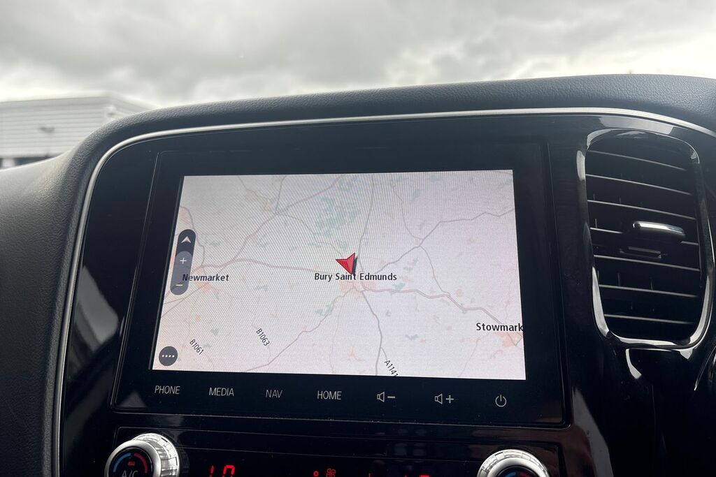 Mitsubishi Outlander 4 Grey #21