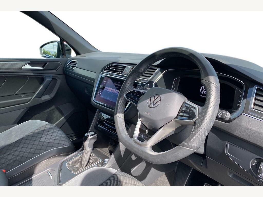 Volkswagen Tiguan 1.5 Tsi Black Edition Suv Dsg Euro 6 S MK24VHO Black #6