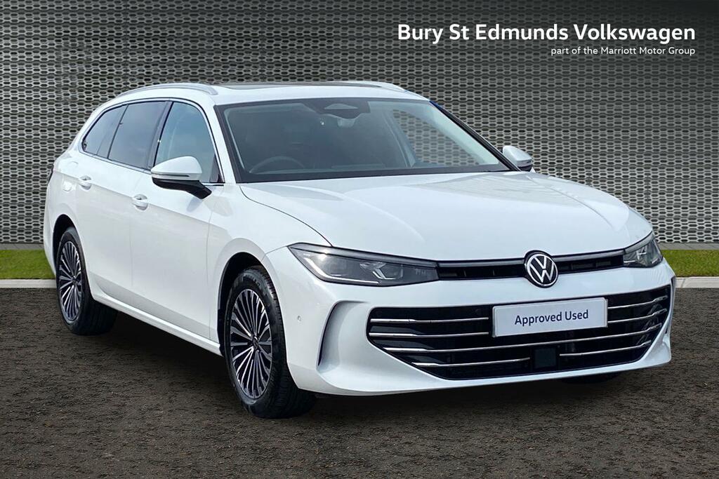 Volkswagen Passat 1.5 Etsi Mhev Elegance Estate Hybrid Ds White