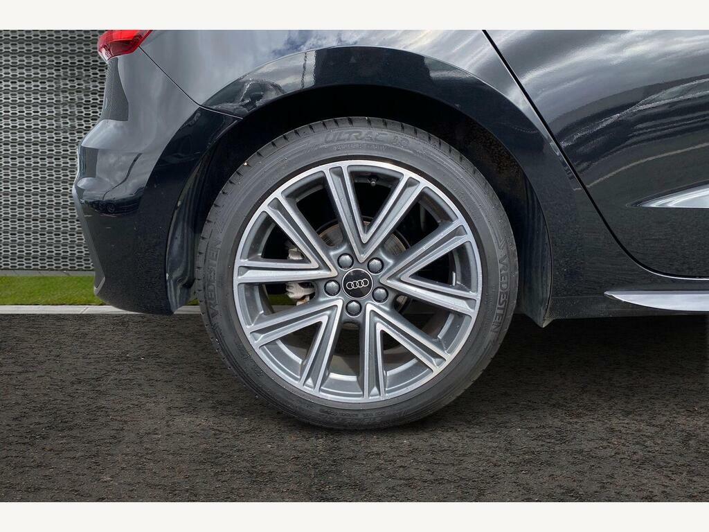 Audi A1 1.5 Tfsi 35 S Line Sportback S Tronic E Black #5
