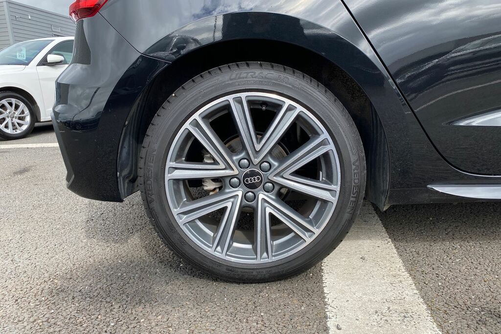 Audi A1 35 Tfsi Black Edition S Tronic Tech Pack Pro Silver #45