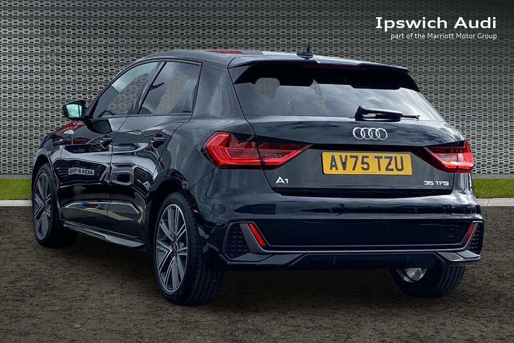 Audi A1 1.5 Tfsi 35 S Line Sportback S Tronic E Black #3