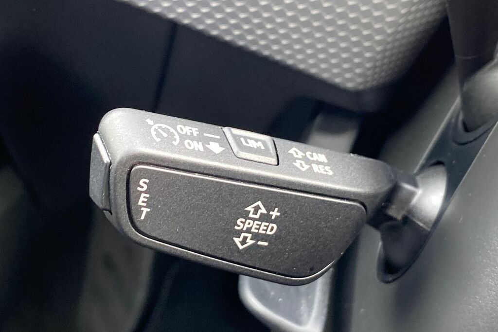 Audi A1 35 Tfsi Black Edition S Tronic Tech Pack Pro Silver #40