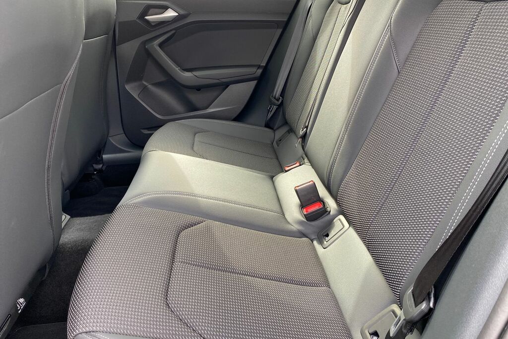 Audi A1 35 Tfsi Black Edition S Tronic Tech Pack Pro Silver #48
