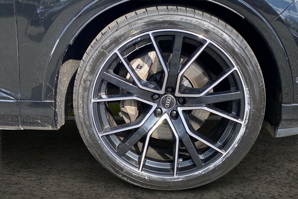 Audi Q7 3.0 Tdi V6 50 Black Edition Suv Tiptron Black #5