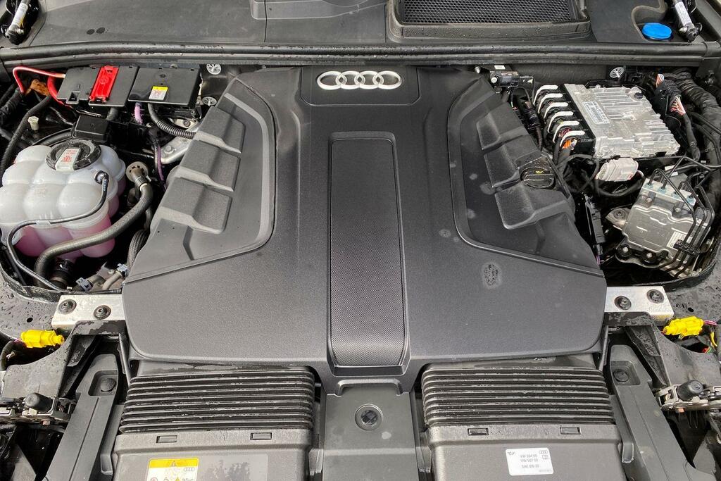 Audi Q7 55 Tfsi E Quattro Black Edition Tiptronic Blue #34