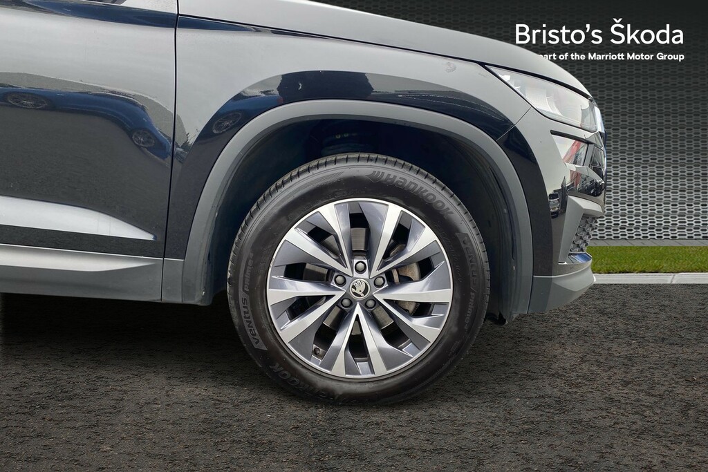 Skoda Kodiaq 1.5 Tsi Act Se Drive Suv Dsg Euro 6 S Black #5