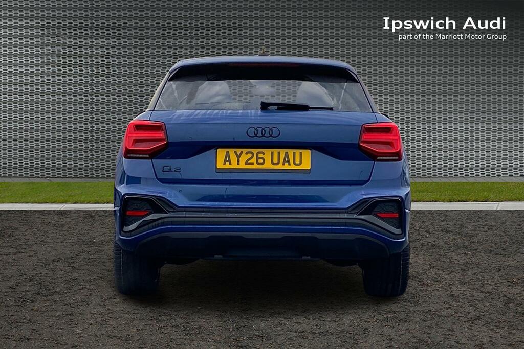 Audi Q2 35 Tfsi Black Edition S Tronic Tech Pro White #9