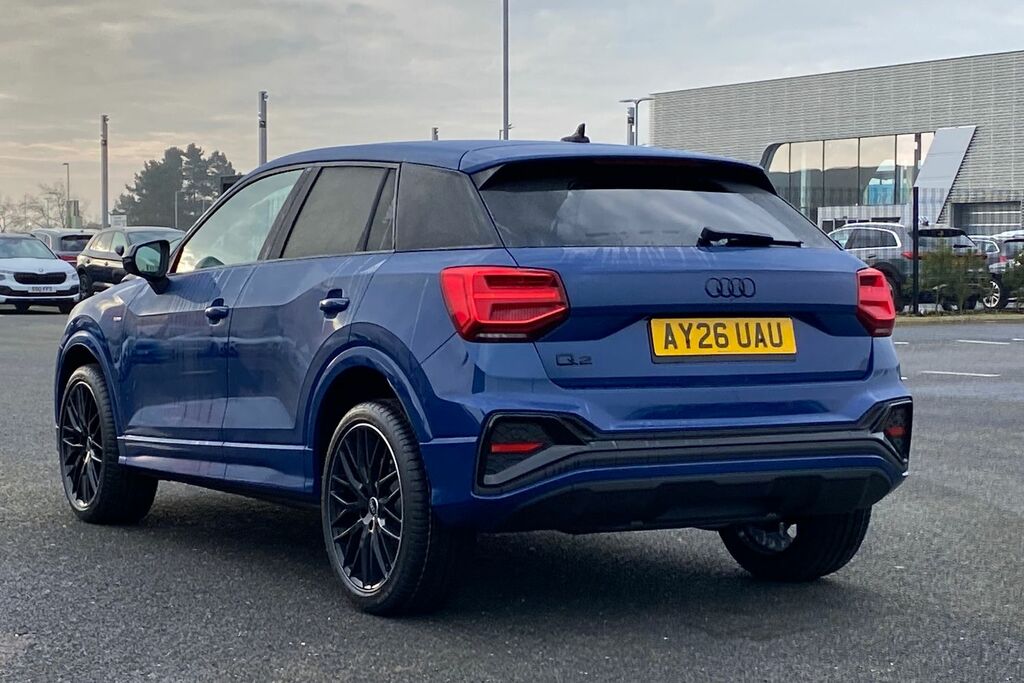 Audi Q2 35 Tfsi Black Edition S Tronic Tech Pro White #42