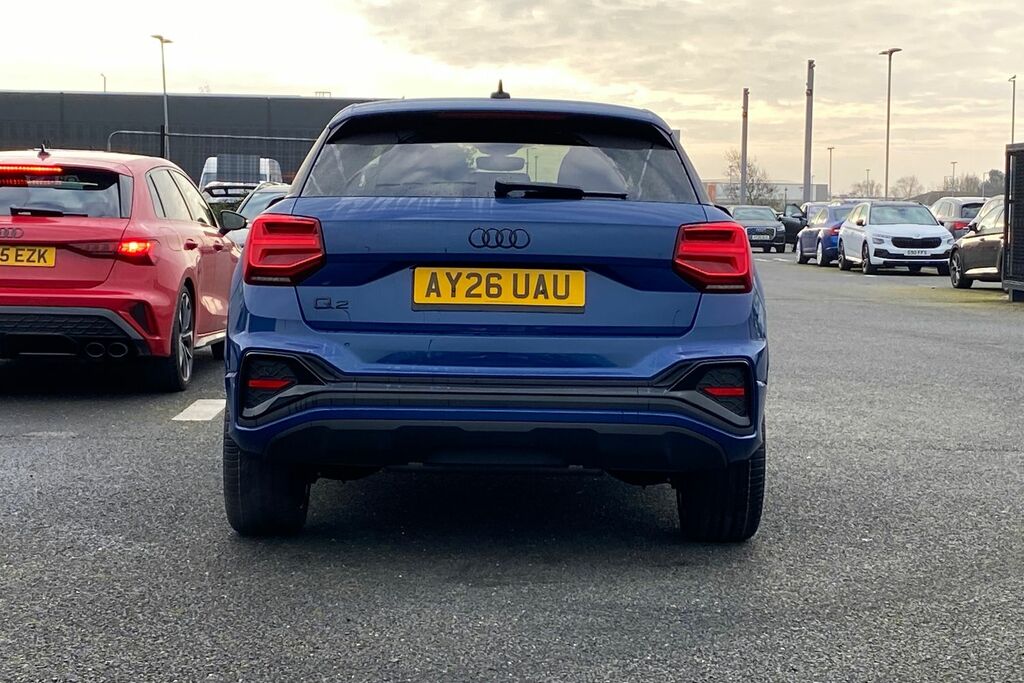 Audi Q2 35 Tfsi Black Edition S Tronic Tech Pro White #48