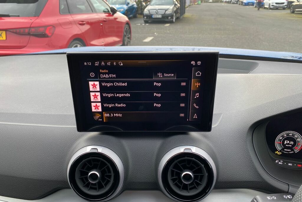 Audi Q2 35 Tfsi Black Edition S Tronic Tech Pro White #18