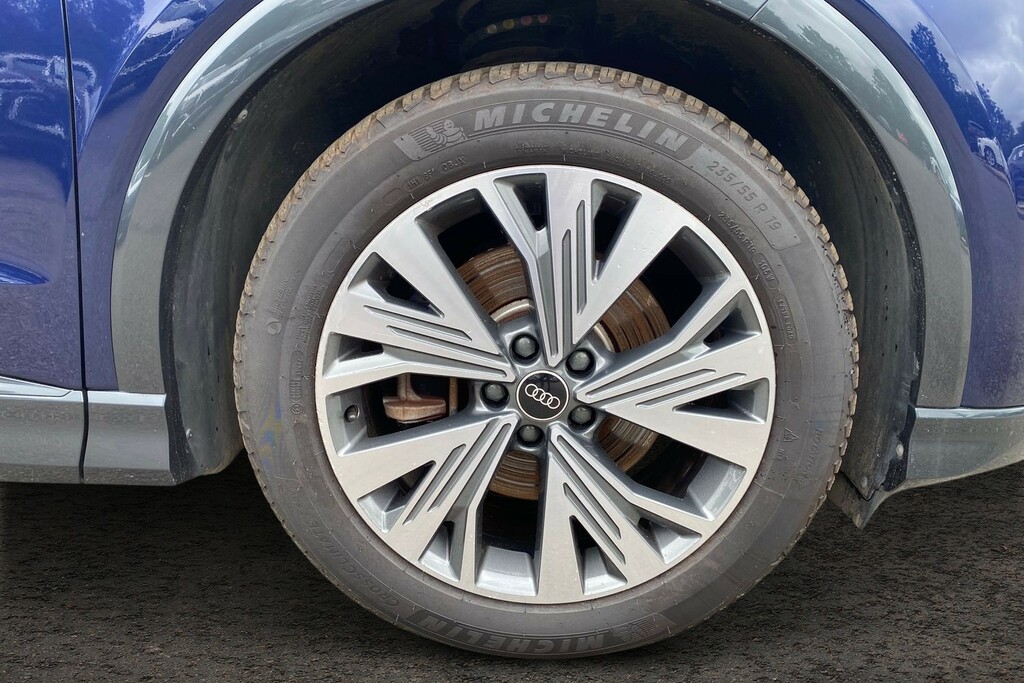Audi Q4 E Tron 35 Sport Sportback 55Kwh 170 Ps Blue #5
