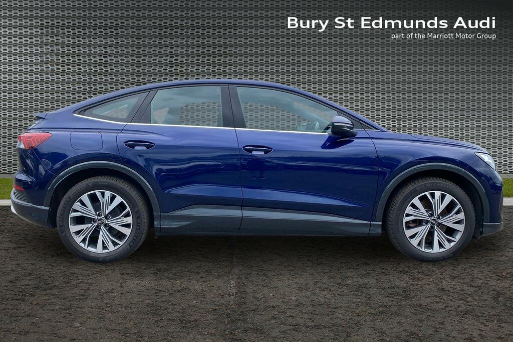 Audi Q4 E Tron 35 Sport Sportback 55Kwh 170 Ps Blue #4