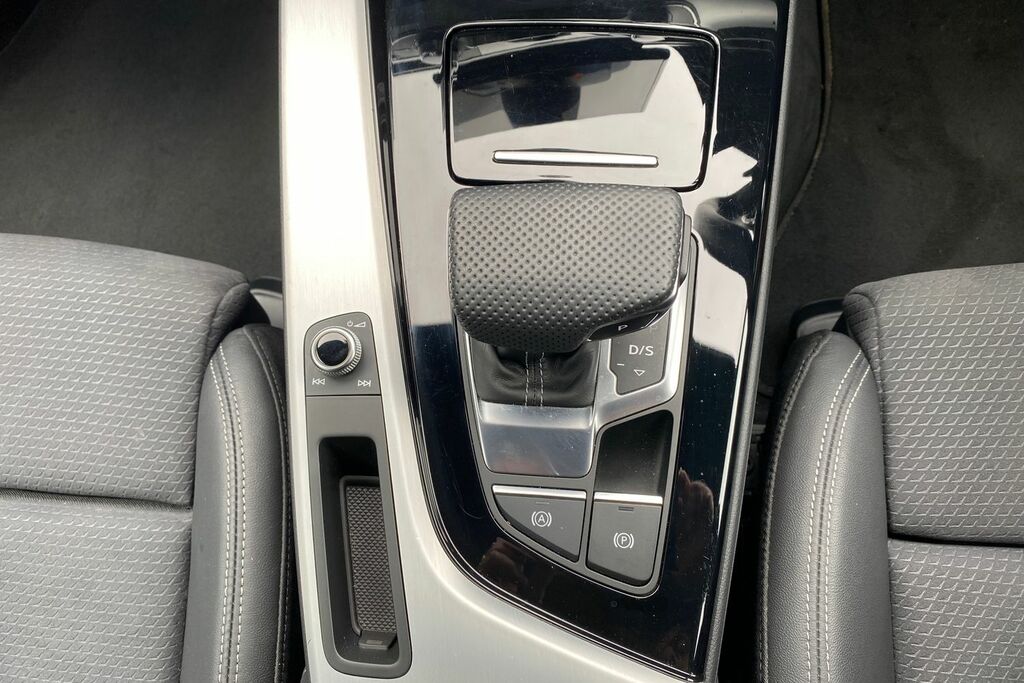 Audi A5 35 Tdi Sport S Tronic 2024 White #23