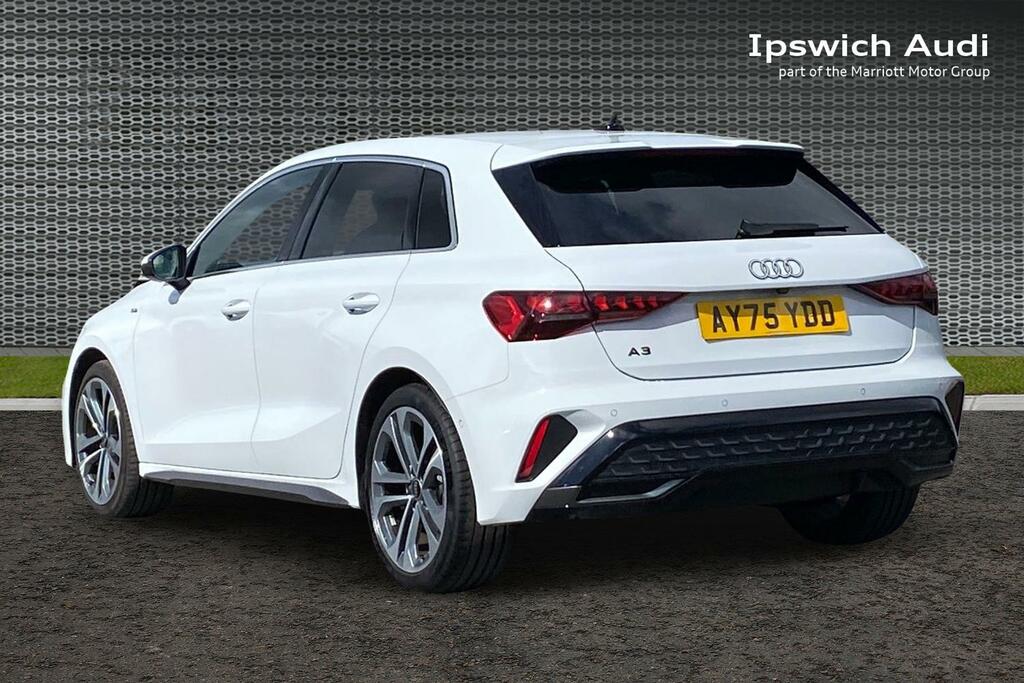 Audi A3 1.5 Tfsi S Line Sportback S Tronic Euro White #3