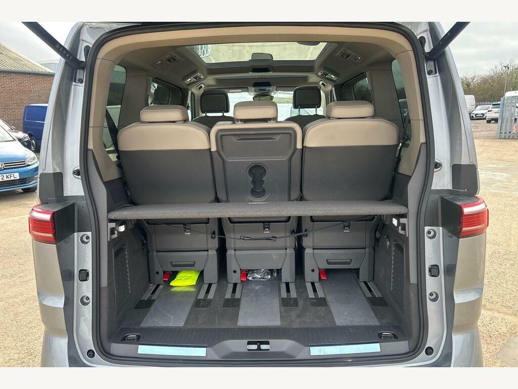 Volkswagen Multivan Multivan 2.0 Tdi Style Lwb Dsg Red #17