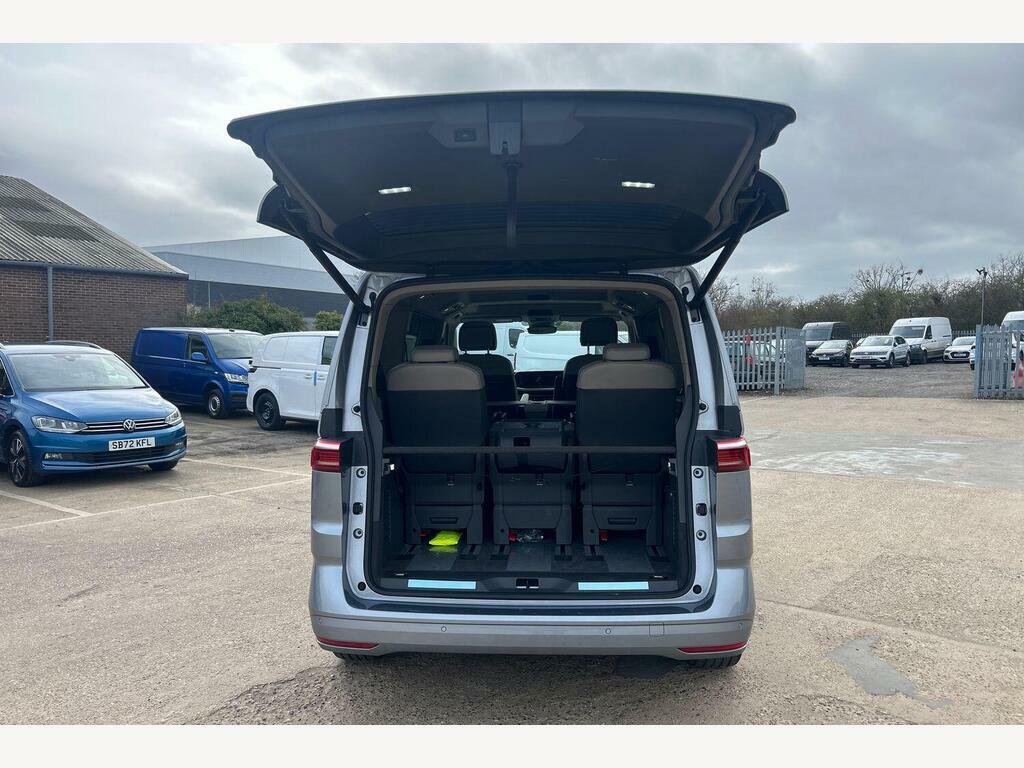 Volkswagen Multivan Multivan 2.0 Tdi Style Lwb Dsg Red #9