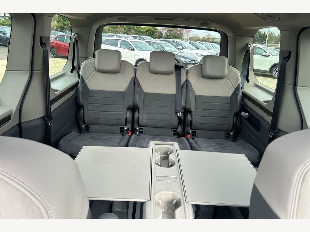 Volkswagen Multivan Multivan 2.0 Tdi Style Lwb Dsg Red #15