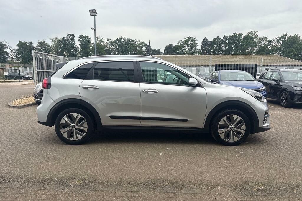 Kia e-Niro 150Kw 4 64Kwh Black #39