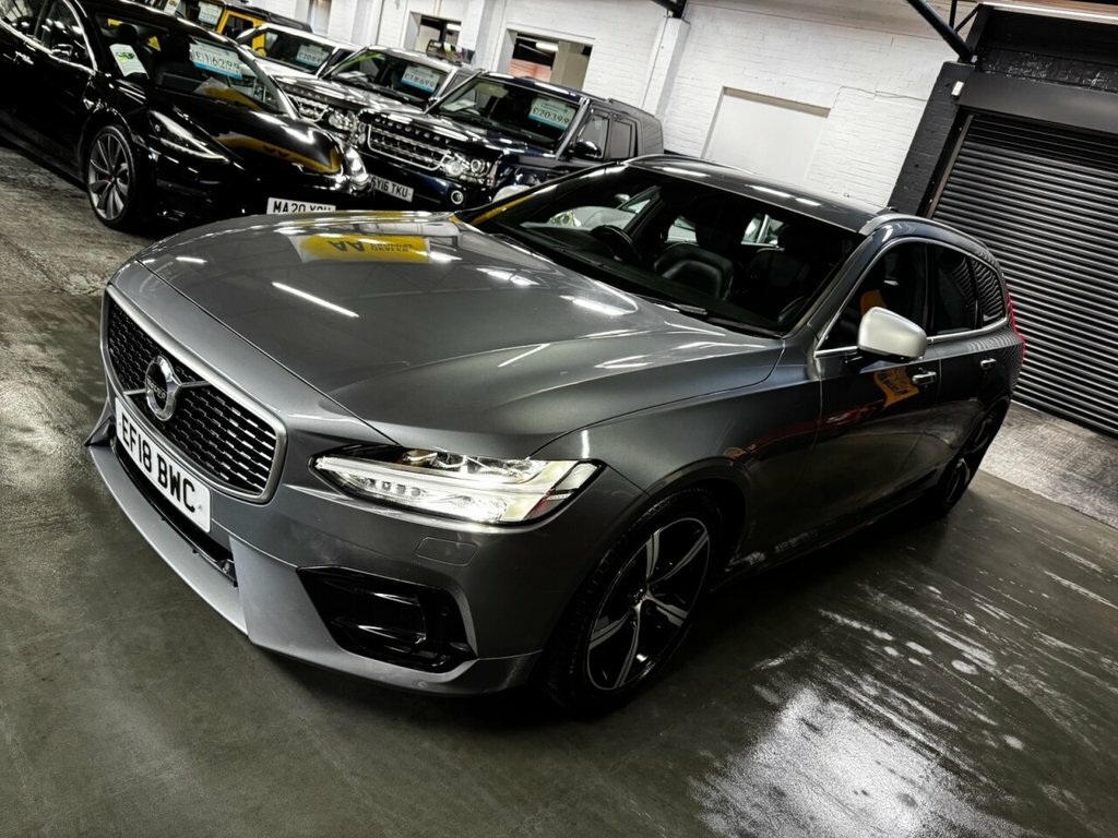 Volvo V90 D4 Momentum Pro Blue #8