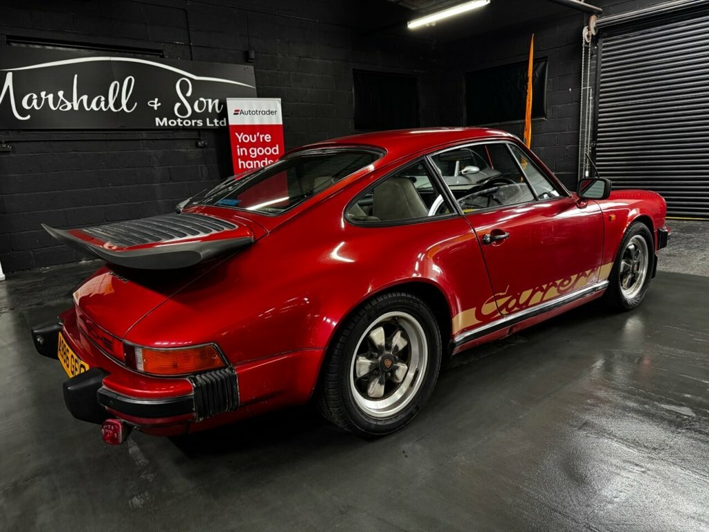 Porsche 911 Coupe Red #6