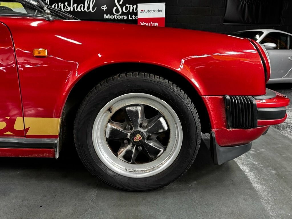 Porsche 911 Coupe Red #4