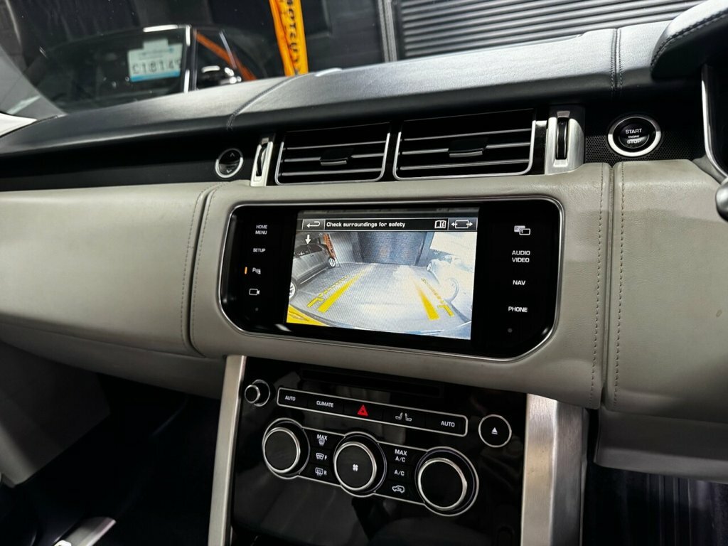 Land Rover Range Rover Autobiography Black #15