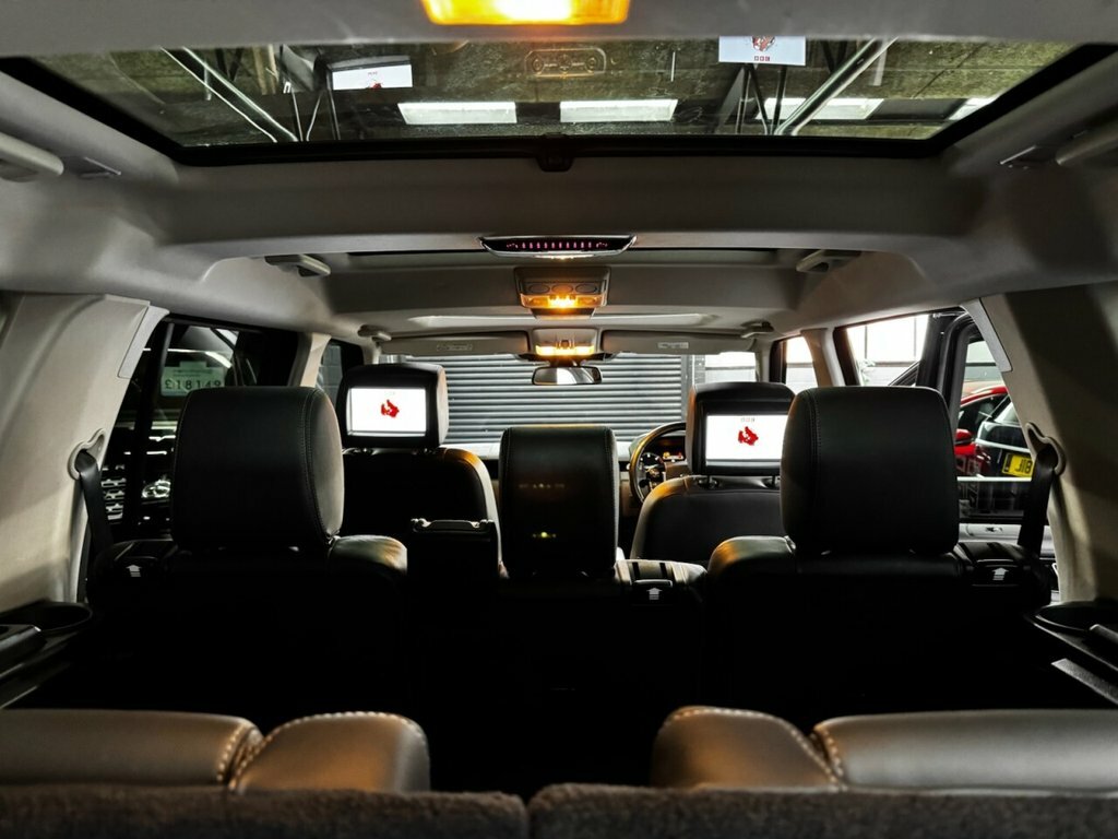 Land Rover Discovery 4 Suv Black #26