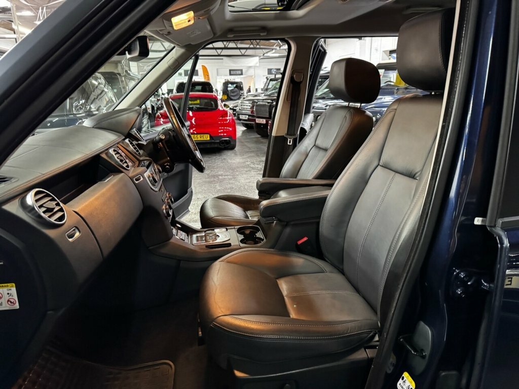 Land Rover Discovery 4 Suv Black #29