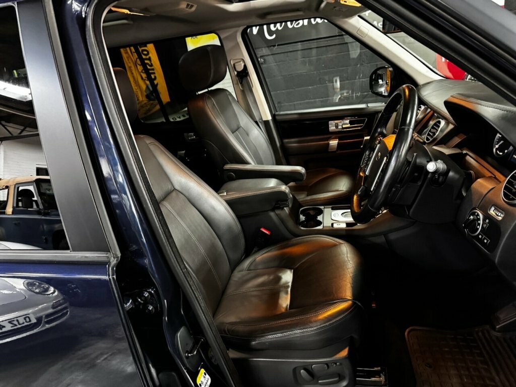 Land Rover Discovery 4 Suv Black #12