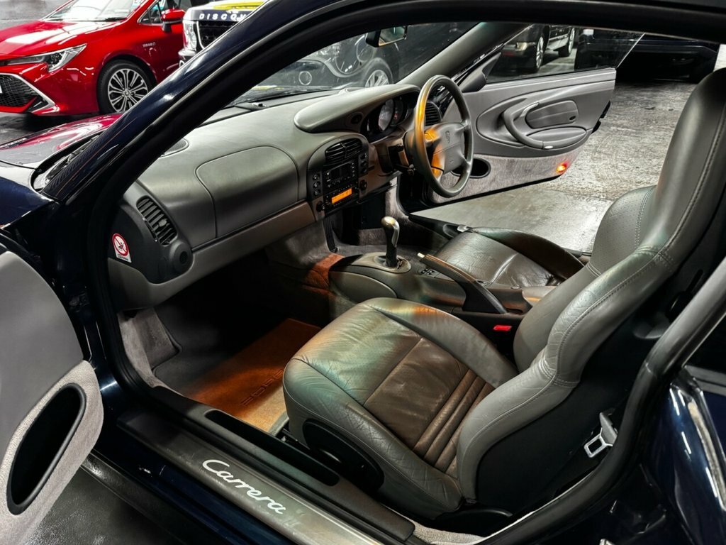 Porsche 911 2dr Blue #14