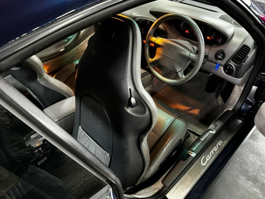 Porsche 911 2dr Blue #13